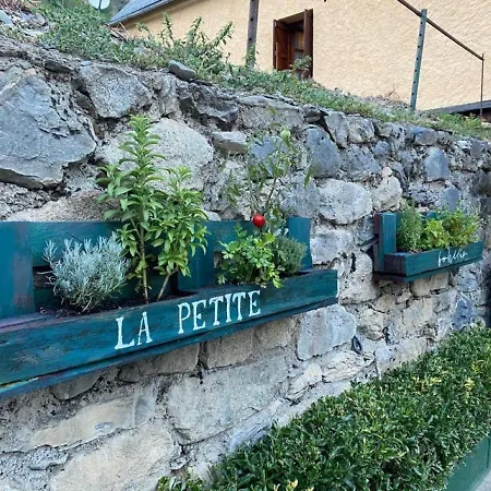 La Petite Boheme