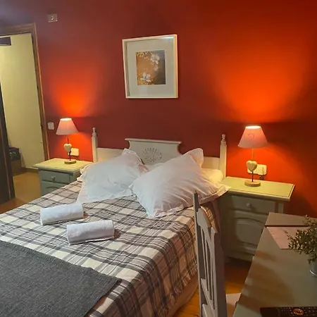 La Petite Boheme 2*